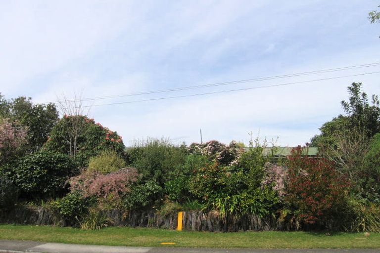 Photo of property in 4 Fenruss Street, Fairy Springs, Rotorua, 3015