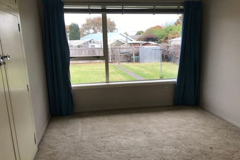 Photo of property in 25 Greenhurst Street, Sockburn, Christchurch, 8042