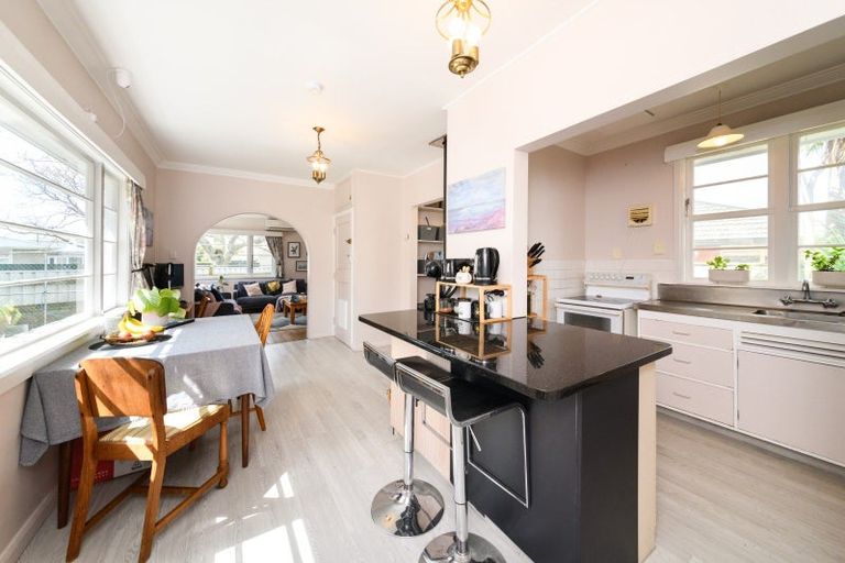 Photo of property in 10 Liverpool Street, Takaro, Palmerston North, 4412