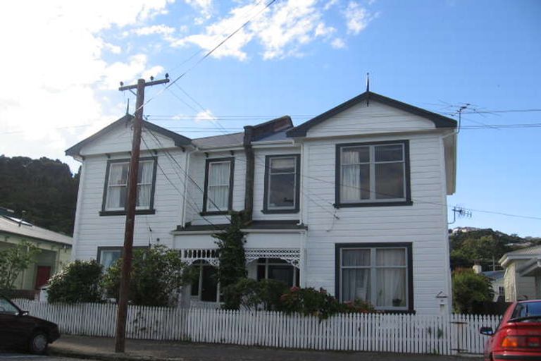 Photo of property in 12 Hector Street, Petone, Lower Hutt, 5012