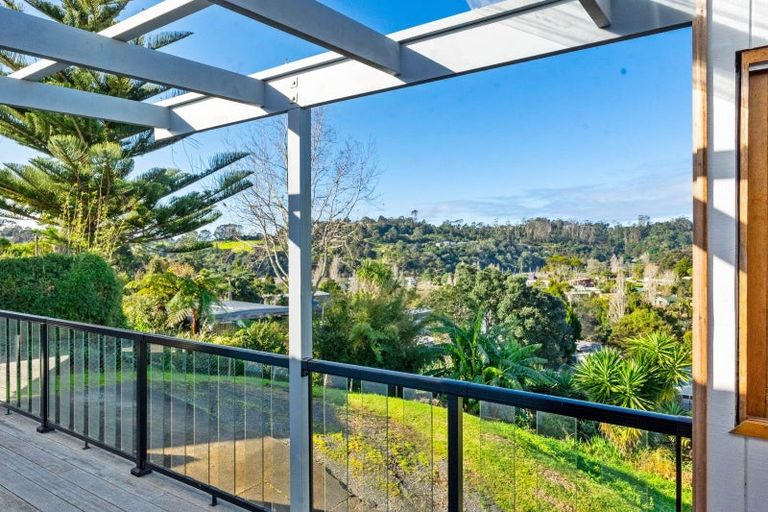 Photo of property in 45 Stillwater Crescent, Stillwater, Silverdale, 0993