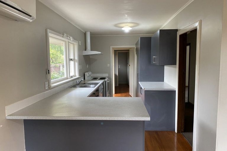 Photo of property in 17 Reading Street, Upper Riccarton, Christchurch, 8041