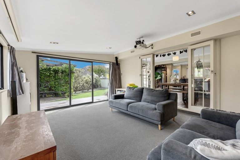 Photo of property in 3/28 Bramley Drive, Farm Cove, Auckland, 2012