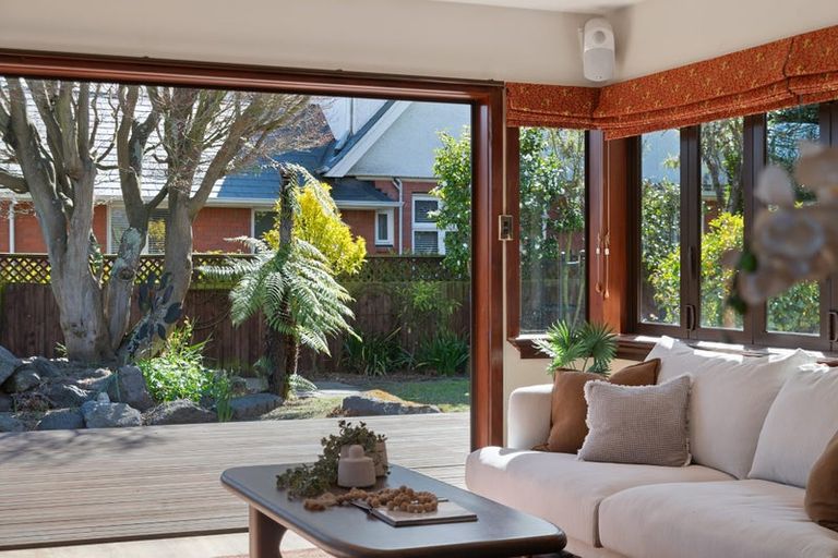 Photo of property in 283 Papanui Road, Merivale, Christchurch, 8052