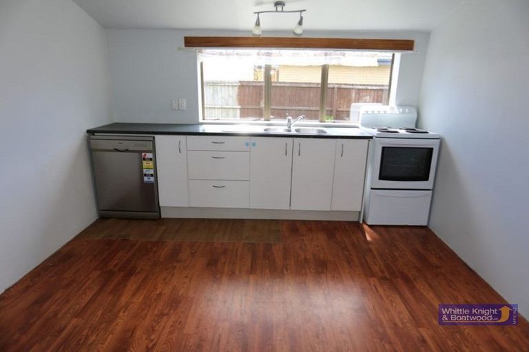 Photo of property in 10 Mortlake Street, Islington, Christchurch, 8042