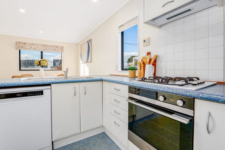 Photo of property in 1/186 Rongotai Road, Rongotai, Wellington, 6022
