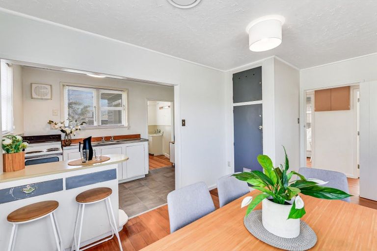 Photo of property in 21 Churchill Avenue, Maeroa, Hamilton, 3200