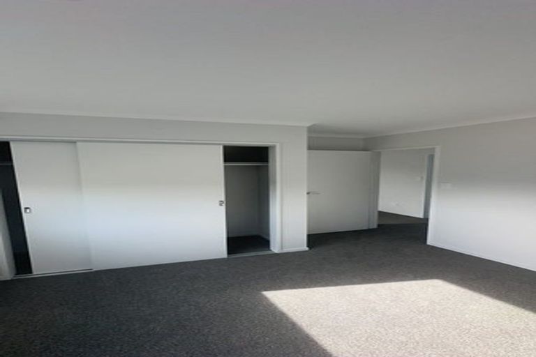 Photo of property in 35b Royston Street, Rosehill, Papakura, 2113