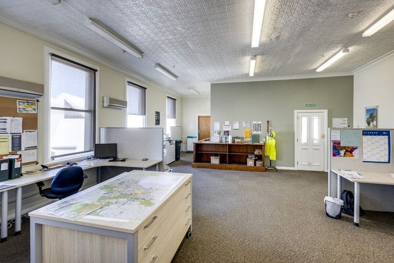 Photo of property in 59 Marine Parade, Napier South, Napier, 4110