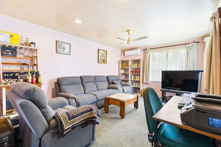 Photo of property in 41 Urlich Drive, Ranui, Auckland, 0612