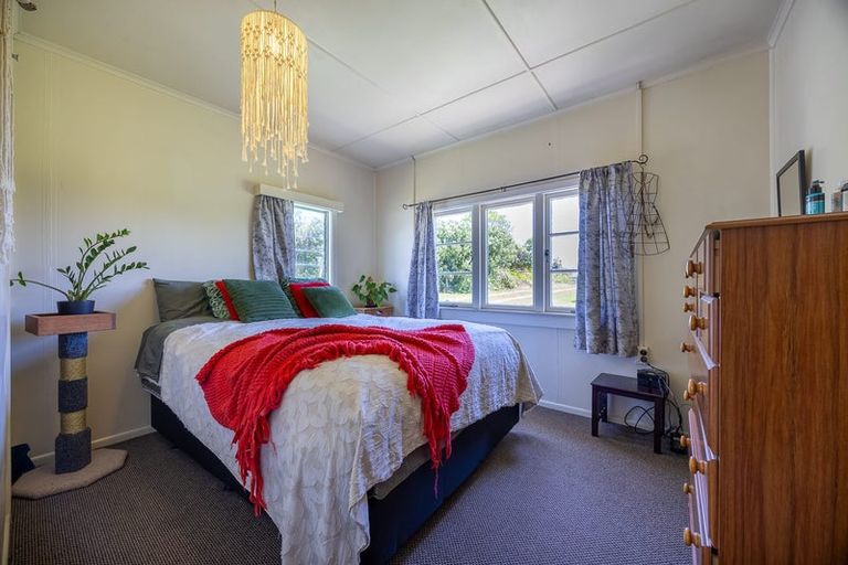 Photo of property in 23 Kelly Street, Baylys Beach, Dargaville, 0377