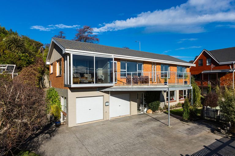 Photo of property in 215 Larnach Road, Waverley, Dunedin, 9013