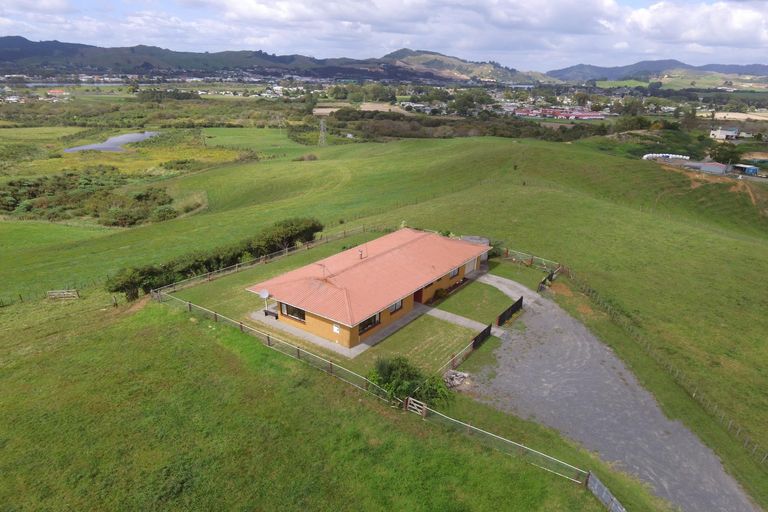 Photo of property in 41 Bone Road, Huntly, 3772