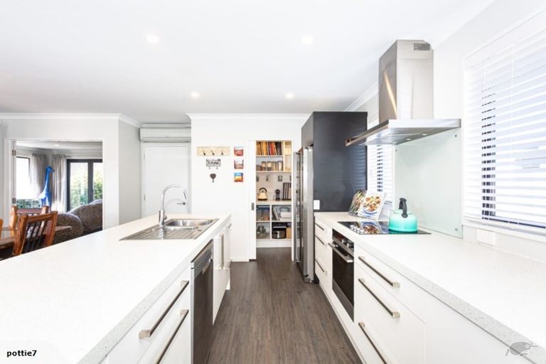 Photo of property in 43 Oakley Drive, Prebbleton, 7604