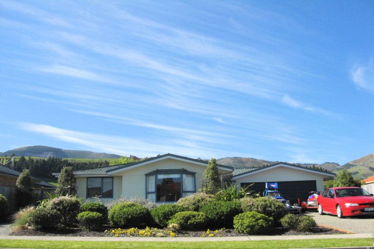 Photo of property in 16 Covent Drive, Stoke, Nelson, 7011