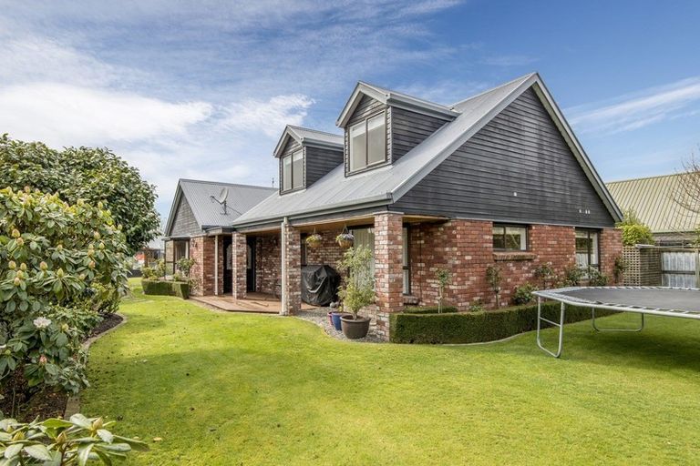 Photo of property in 18 Colchester Place, Templeton, Christchurch, 8042