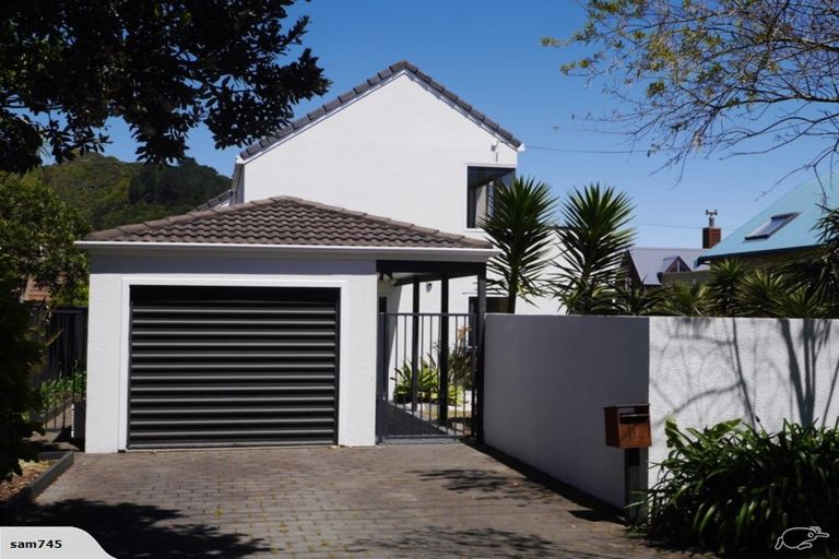 Photo of property in 19 Miro Street, Eastbourne, Lower Hutt, 5013