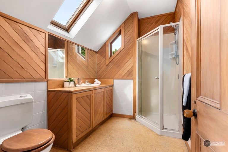 Photo of property in 11 Rankin Street, Wadestown, Wellington, 6012