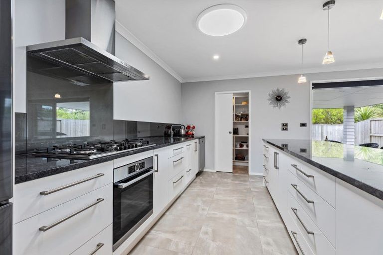 Photo of property in 67 Awatira Drive, Papamoa Beach, Papamoa, 3118