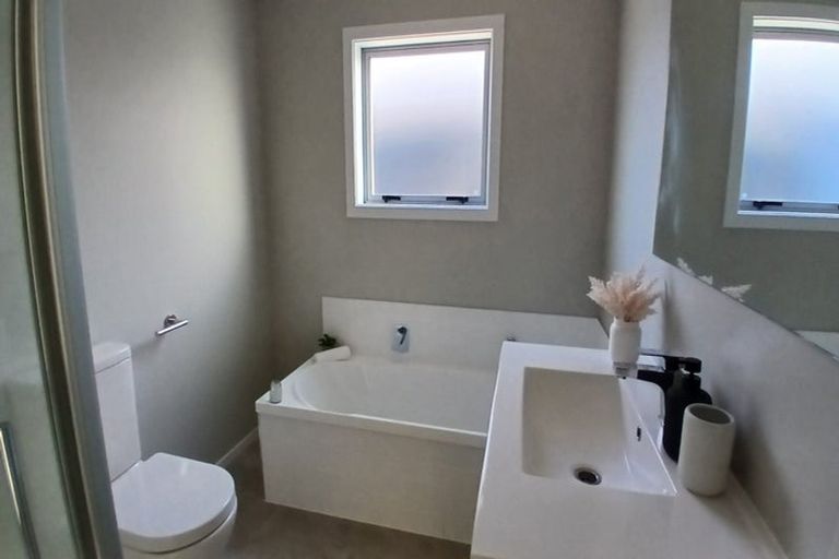 Photo of property in 15 Ridgedale Crescent, Flagstaff, Hamilton, 3210