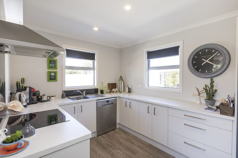 Photo of property in 65a Robinson Crescent, Westbrook, Palmerston North, 4412
