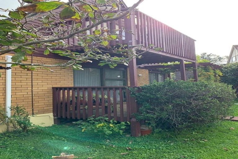 Photo of property in 2/116 Bucklands Beach Road, Bucklands Beach, Auckland, 2012