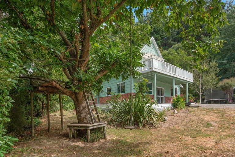 Photo of property in 87 Te Hora Pa Road, Canvastown, Havelock, 7178