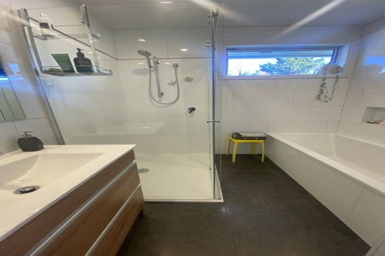 Photo of property in 207 Tudor Avenue, Mayfair, Hastings, 4122