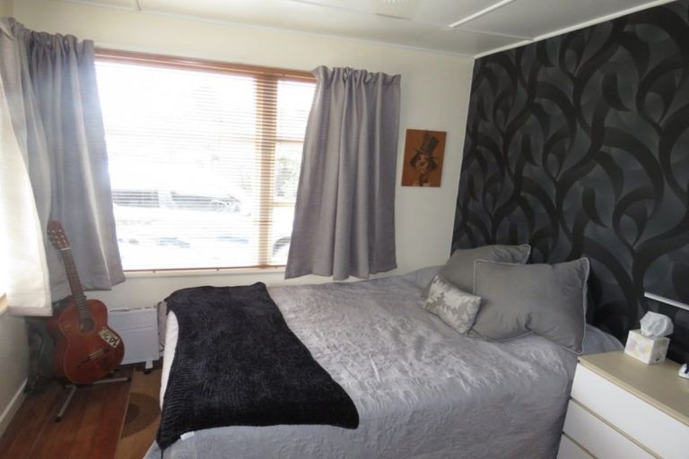 Photo of property in 137 Brougham Street, Westport, 7825