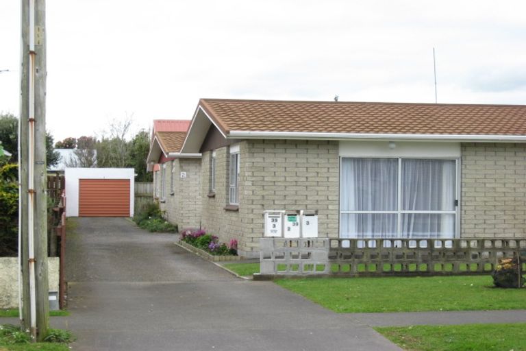 Photo of property in 2/39 Record Street, Fitzroy, New Plymouth, 4312