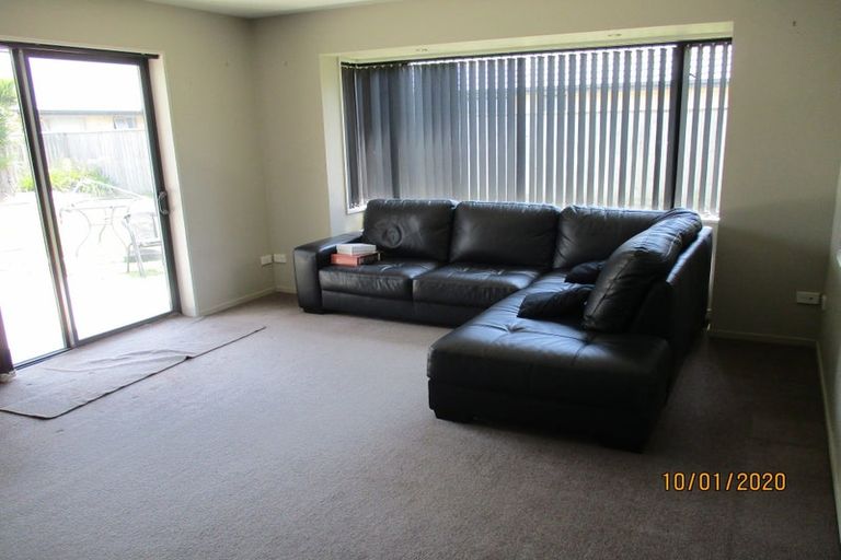 Photo of property in 14 Gladstone Road, Woodend, 7610