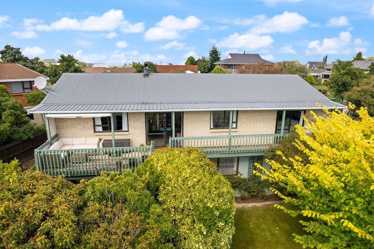 Photo of property in 33 Walton Park Avenue, Fairfield, Dunedin, 9018
