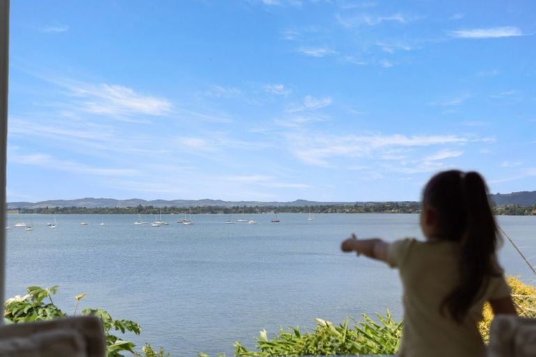 Photo of property in 91 Omokoroa Road, Omokoroa, 3114