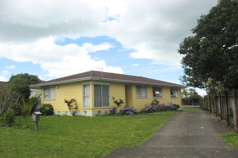 Photo of property in 11 Rangataua Place, Manurewa, Auckland, 2102