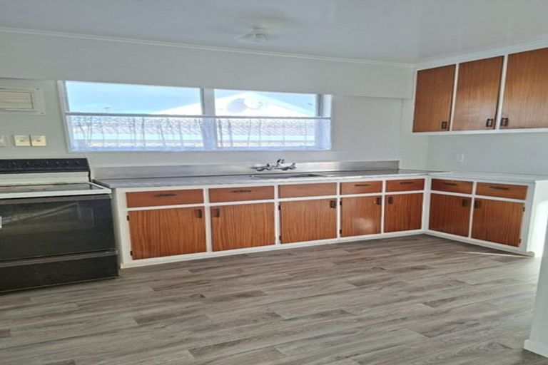 Photo of property in 1/17 Wood Street, Papakura, 2110