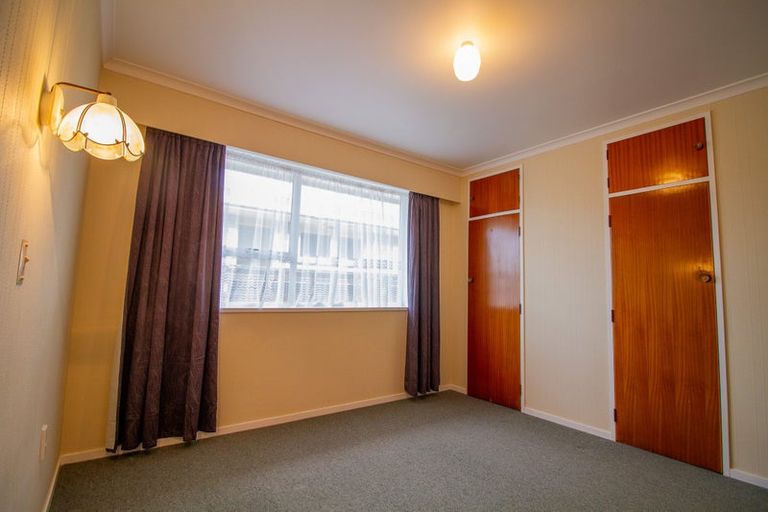 Photo of property in 11a Henare Street, West End, Palmerston North, 4412