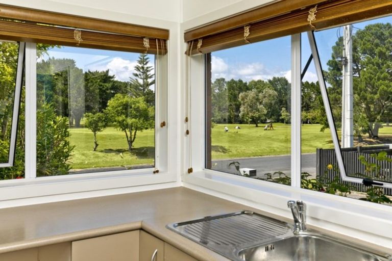 Photo of property in 1/24 Seabreeze Road, Narrow Neck, Auckland, 0624