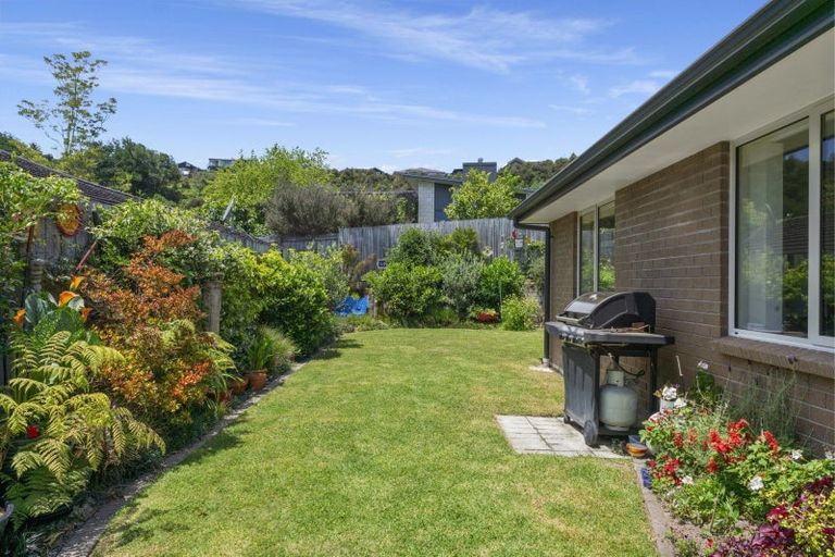 Photo of property in 37 Rochfort Crescent, Pyes Pa, Tauranga, 3112