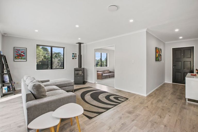 Photo of property in 1185f South Road, Oakura, 4314