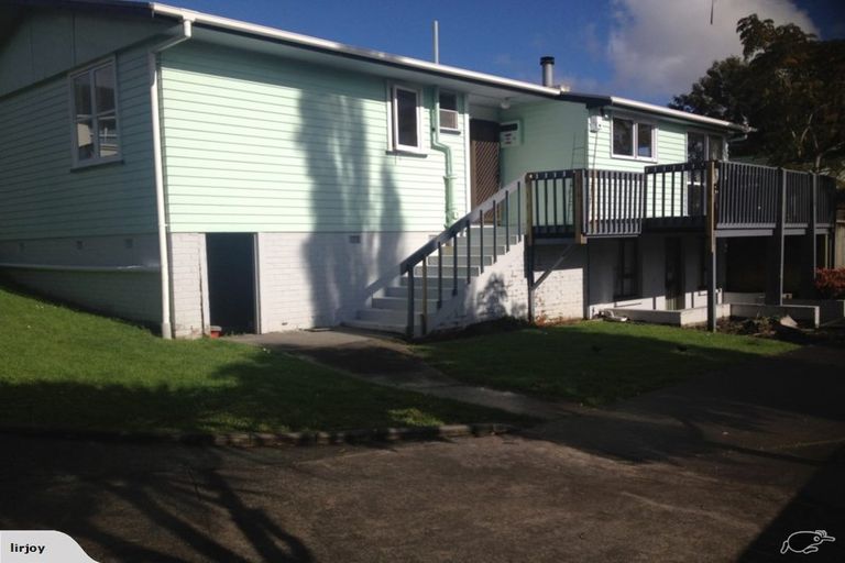 Photo of property in 1/46 Elliott Avenue, Bayview, Auckland, 0629