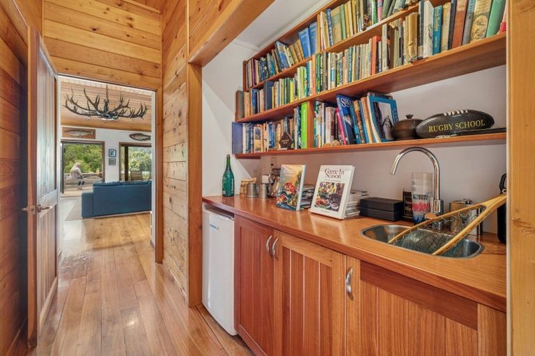 Photo of property in 483 Spencer Road, Lake Tarawera, Rotorua, 3076