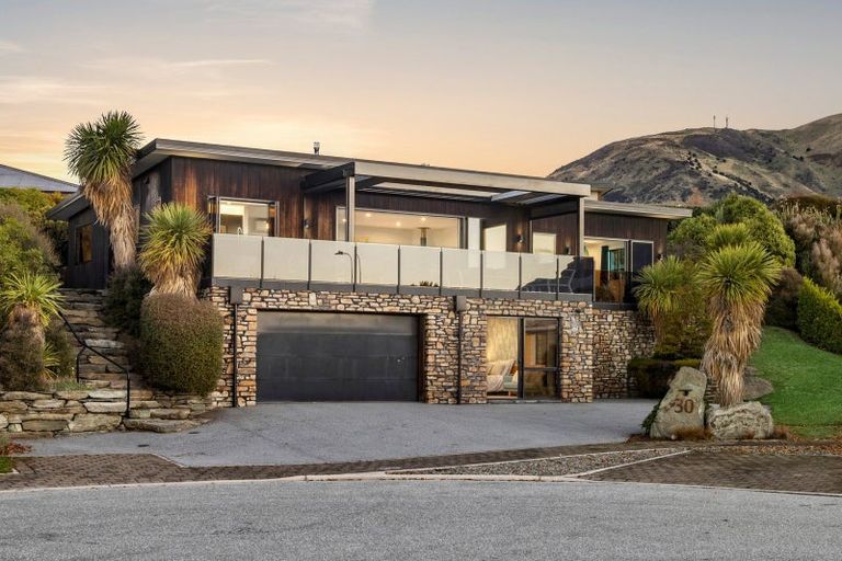 Photo of property in 30 Niger Street, Wanaka, 9305