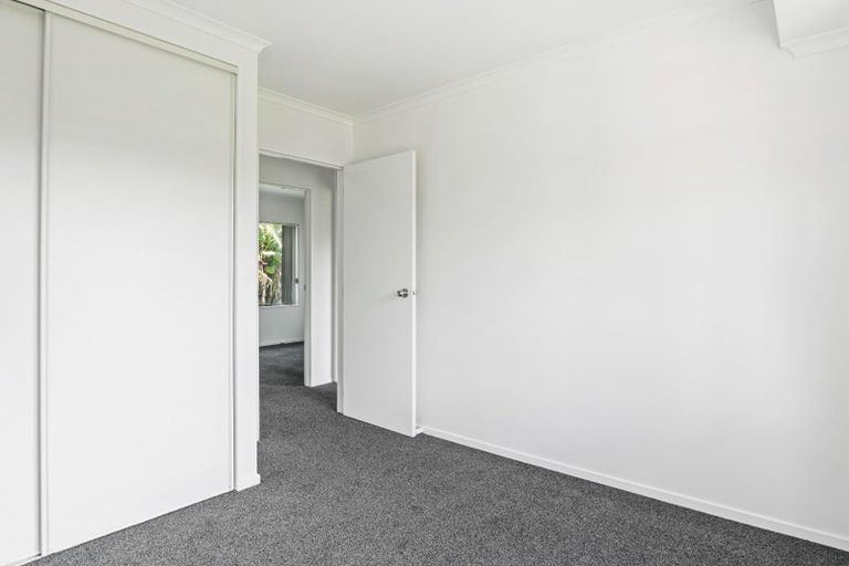Photo of property in 329 Mahia Road, Weymouth, Auckland, 2103