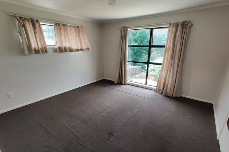 Photo of property in 33 Leaver Place, Weymouth, Auckland, 2103