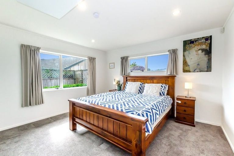 Photo of property in 3b Sunburst Court, Paraparaumu Beach, Paraparaumu, 5032