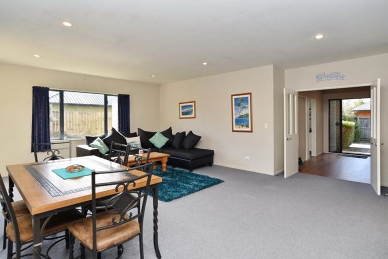 Photo of property in 10 Pukeko Place, Rangiora, 7400