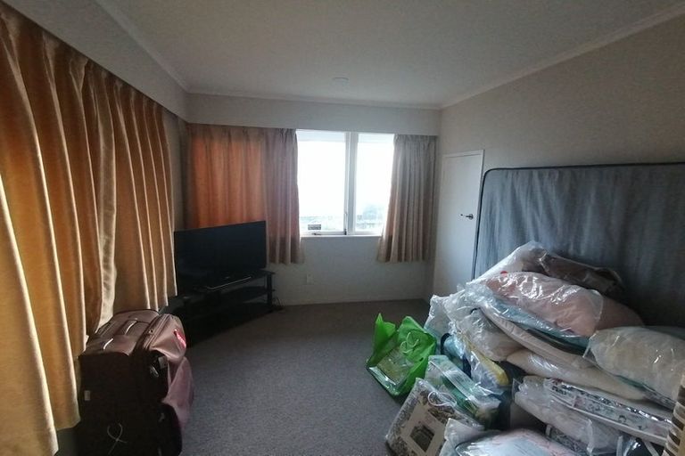 Photo of property in 293 Pakuranga Road, Pakuranga Heights, Auckland, 2010