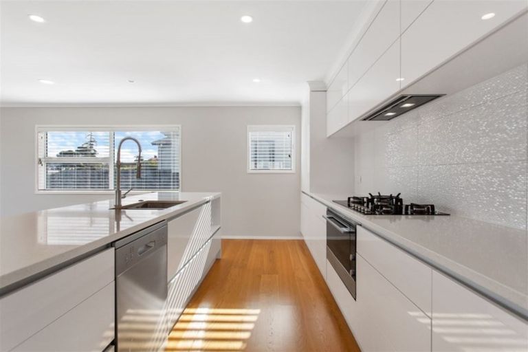 Photo of property in 2b Scott Road, Hobsonville, Auckland, 0618