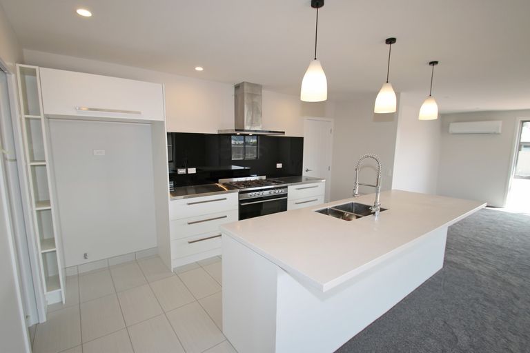 Photo of property in 6 Roblyn Place, Mosgiel, 9024