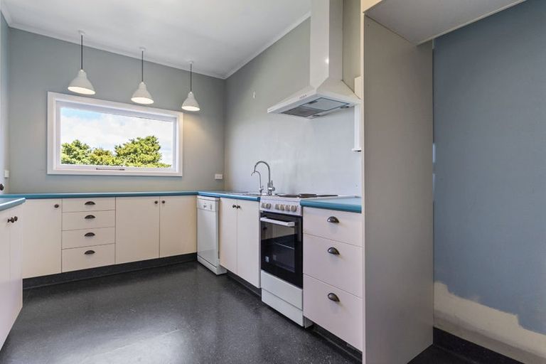 Photo of property in 57 Parkhill Road, Mellons Bay, Auckland, 2014